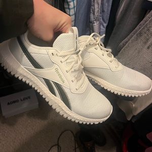 Womens Reebok sneakers